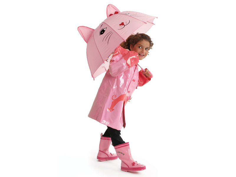 Known for its practicality and durability, kids umbrellas, kids rain boots 